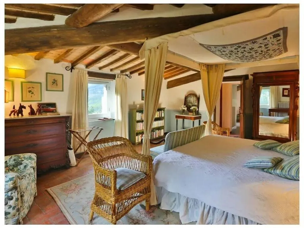 Villa Casanova Comfortable Holiday Residence بييفي سانتو ستيفانو